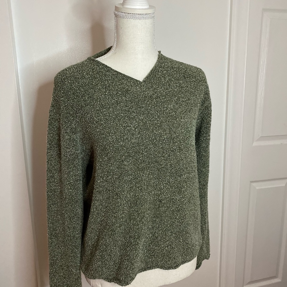 Columbia sweater
